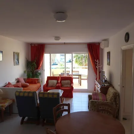 Beautiful 2 Bedroom, 2 Bathroom Roquetas de Mar
